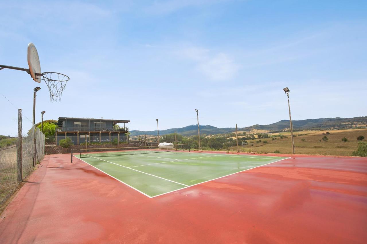 Off Mountain Accommodation Merrijig Ngoại thất bức ảnh