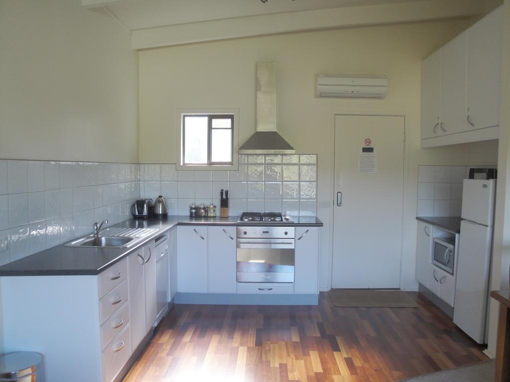 Off Mountain Accommodation Merrijig Phòng bức ảnh