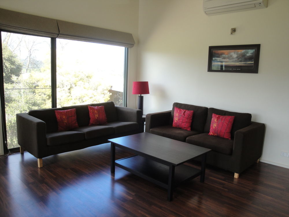 Off Mountain Accommodation Merrijig Ngoại thất bức ảnh